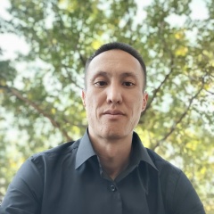 Ермек Джолдаспаев, Алматы