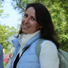 Гюзель Молонова, Москва