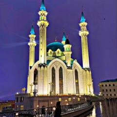 Изабела Бахова