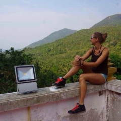 Катя Ogareva, Санкт-Петербург