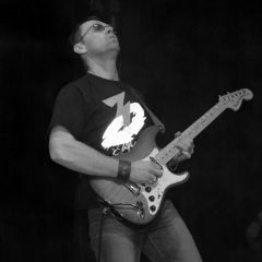 Александр Котов