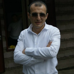Arman Karapetyan, Ереван