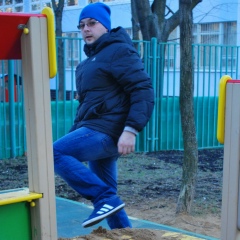 Виталий Галай, 17.11, Москва