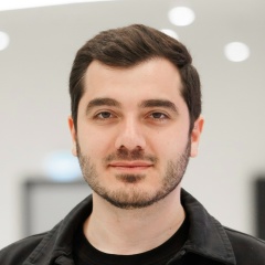 Айк Джулакян, Москва