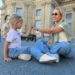 Юлия Сапожникова, 25.03.1981, Санкт-Петербург