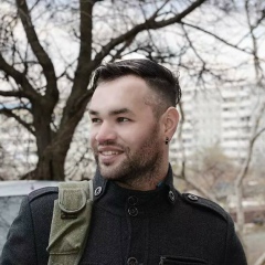 Володя Жестовский, Москва