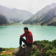 Nurzhan Akzholtayev, Алматы