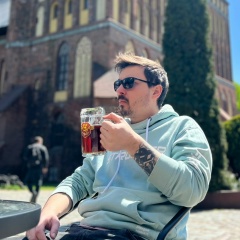 Никита Евстигнеев