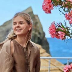Кристина Добровольская, 15.02, Ялта
