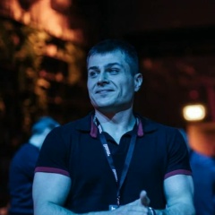 Андрей Мартынов