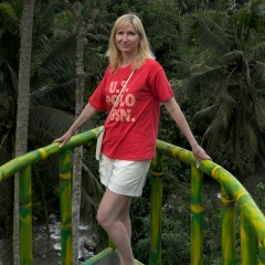Елена Комиссарова, 20.05.1978, Санкт-Петербург