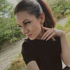Yana Kovtunovskaya
