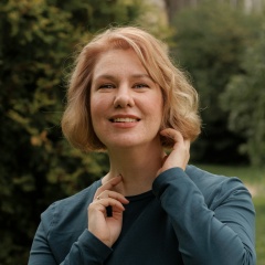 Полина Недвига, Санкт-Петербург