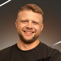 Юра Ефремов, Екатеринбург