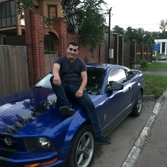 Завен Саакян, Москва