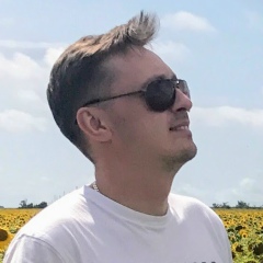 Илья Новиков