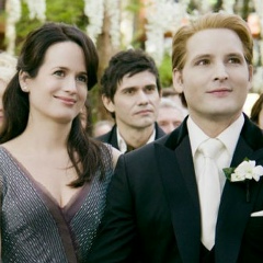 Esme Cullen, 31.10.1921, Forks