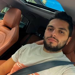 Влад Мартинян, Москва