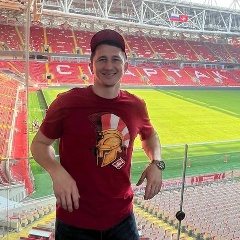 Анатолий Иванов
