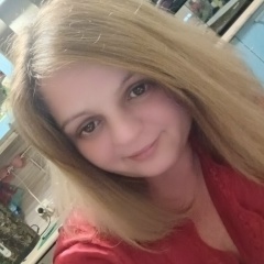 Лена Божкова, Москва
