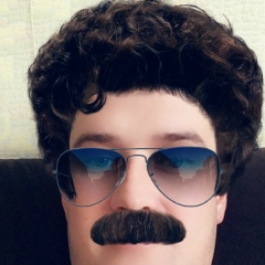 Леон Иванов