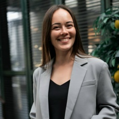 Елена Суравова, 01.06.1988