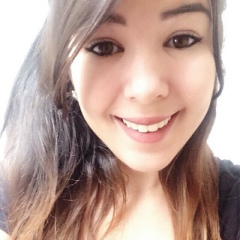 Mariana De-Souza, London