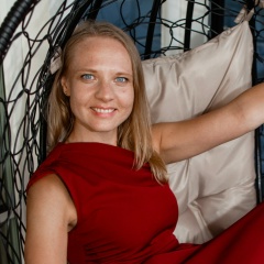 Елена Постнова, Санкт-Петербург