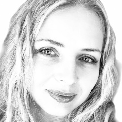 Лилия Стоун, 20.09.1984, Wall