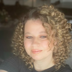 Ptichka Nevelichko, Санкт-Петербург