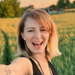 Юлия Маник, 21.12