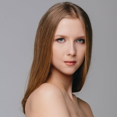 Любовь Сутырина, Москва