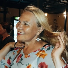 Мария Толстухина, 07.04.1962, Ижевск