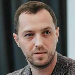 Евгений Хрычев, Ялта