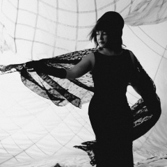 Люба Хромцева, Санкт-Петербург