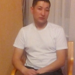 Умет Тургунбаев, Санкт-Петербург