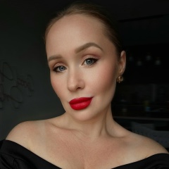 Алёна Семёнова, Санкт-Петербург