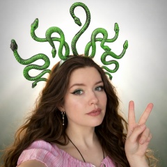 Оля Захарова, Калининград