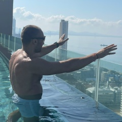 Олег Суворов, 18.04, Санкт-Петербург