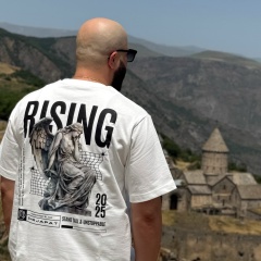 Albert Minasyan, Ереван