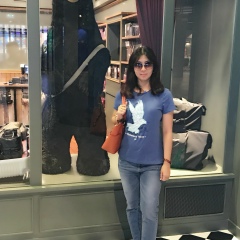 Su Hlaing, 29.04.1980, Yangon