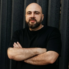 Антон Раков