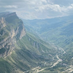 Анна Устинова