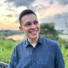 Андрей Новиков