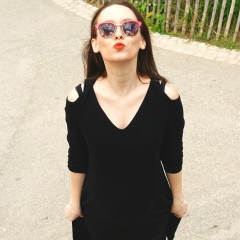 Яна Мишкинис, 08.05.1988, Paris