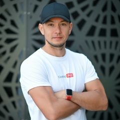 Евгений Иванов