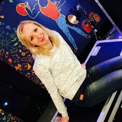Юлия Талапчук, 23.02, Киев
