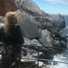 Анна Твердая