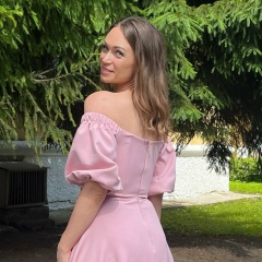 Янина Волкова, Санкт-Петербург