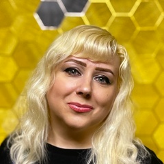 Лада Зорина, Санкт-Петербург